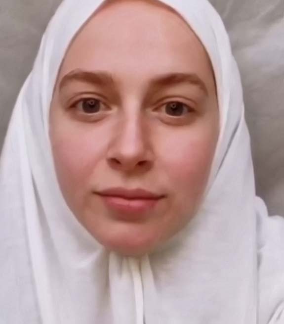 شابة جديدة تعتنق الإسلام (2) بروكلين.. كنتُ أصلي للهداية