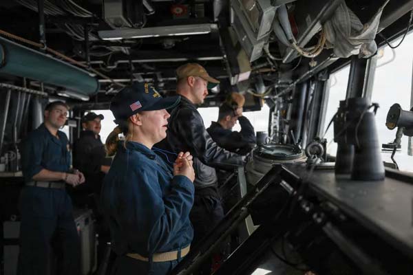 من توماهوك إلى ثاد.. كم تنفق واشنطن على حرب إيران؟