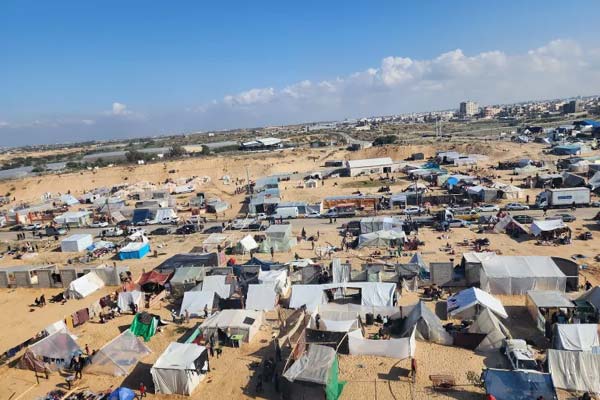 وسائل إعلام إسرائيلية تكشف عن مخطط لتهجير فلسطينيي غزة