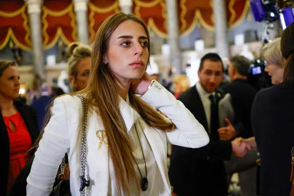 أسيرة إسرائيلية سابقة كانت "أكثر أمانا" لدى حماس..