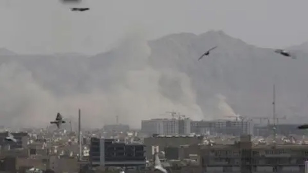 مقتل 24 تلميذ بغارات إسرائيلية طالت مدرسة في جنوب إيران..