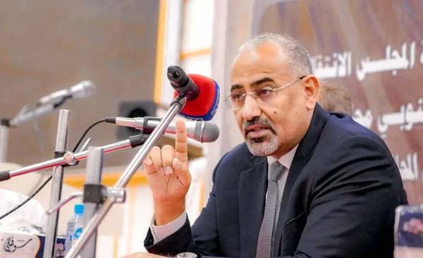 من عدن إلى "أرض الصومال" فأبوظبي.. كيف هرب عيدروس الزبيدي؟