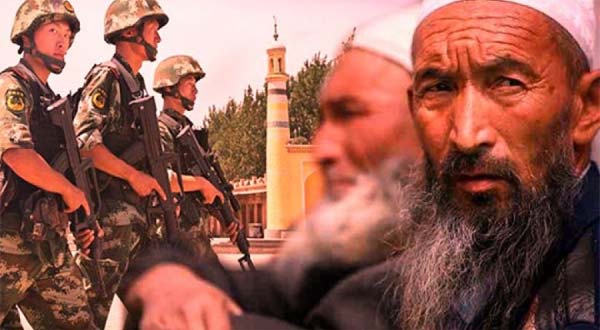 الصين بمساعدة الروس تحتل تركستان الشرقية وترتكب المجازر بالمسلمين