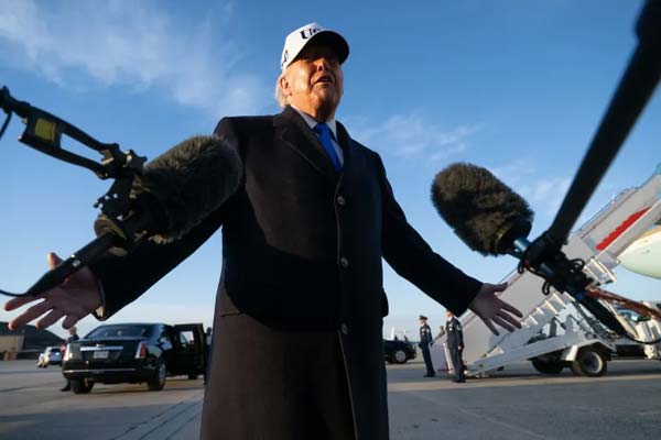 نيويورك تايمز: هل ينهي ترمب "نزهة" إيران دون تحقيق أهدافه؟