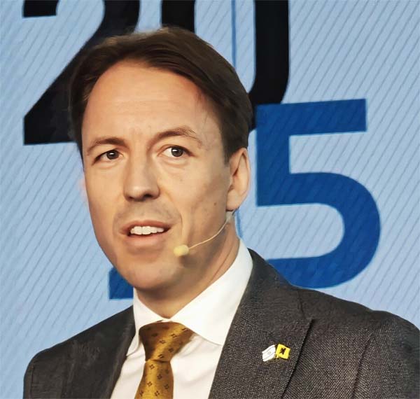 نائب بلجيكي: على المسلمين رفض تعاليم الكراهية الواردة في القرآن والحديث أو مغادرة بلجيكا