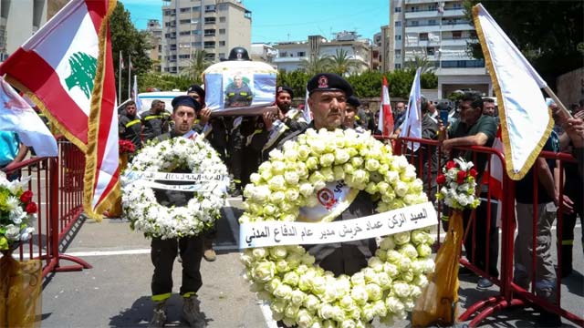 المديرية العامة للدفاع المدني شيعت الشهيدين نورا وجابر في سرايا صيدا  