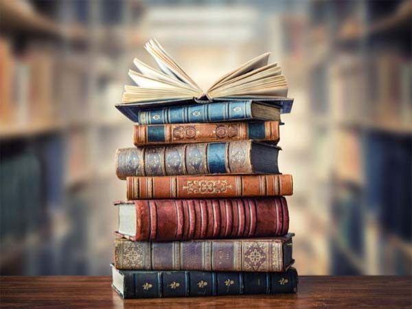 لماذا نشتري الكتب… ولا نقرأها؟