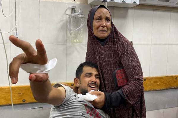 34 شهيدا في غزة منذ فجر اليوم أغلبهم من المجوعين