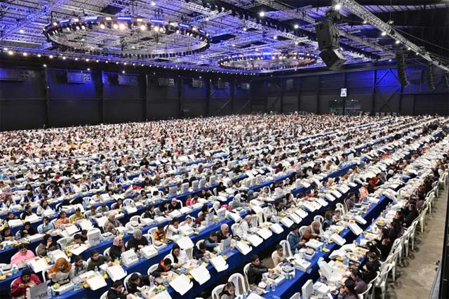 لبنان يدخل سباق غينيس بأطول مائدة إفطار رمضانية في العالم