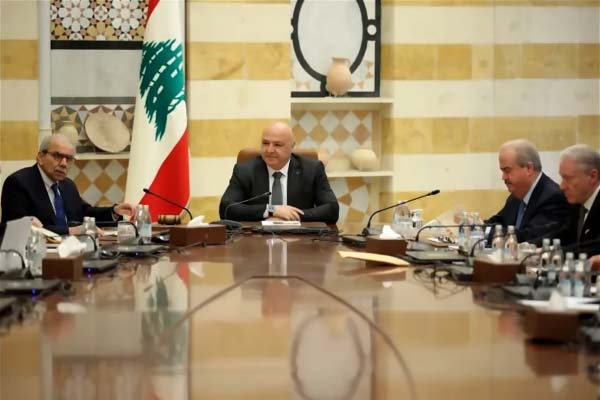 لبنان يحذّر حماس من تنفيذ أعمال "تمس بسيادته وأمنه"