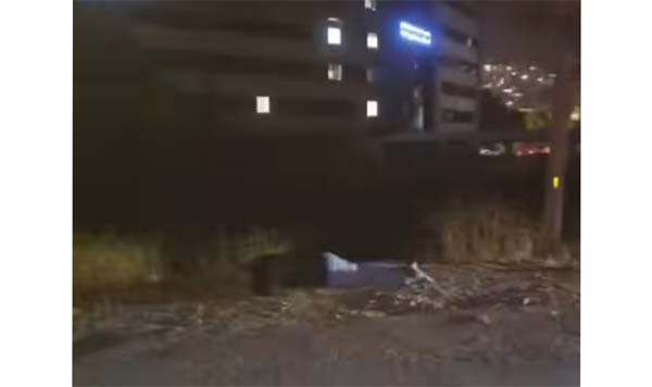 إصابة شاب برصاصة اثناء تصديه لمحاولة سرقة دراجته.. و سرقة 6000 دولار من شخص سوري عثر عليه فاقدا وعيه