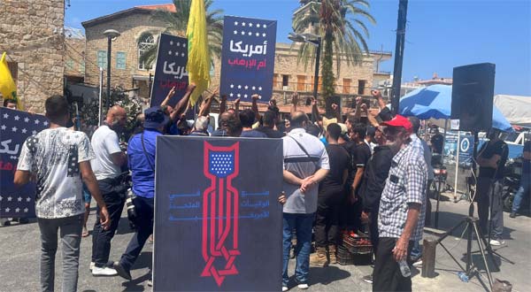وقفة احتجاجية في صور ألغت زيارة براك للمدينة