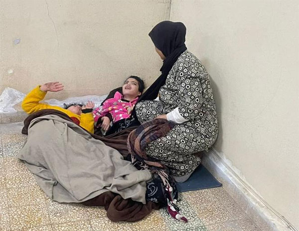 حين تروي “جدران مراكز الإيواء الباردة” قصص "النزوح البائسة"!