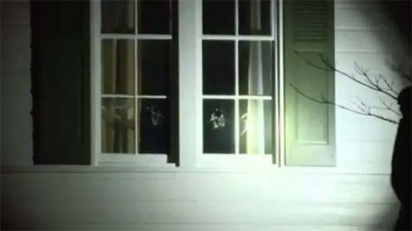 تحطيم نوافذ في منزل نائب الرئيس الأميركي جيه دي فانس في سينسيناتي