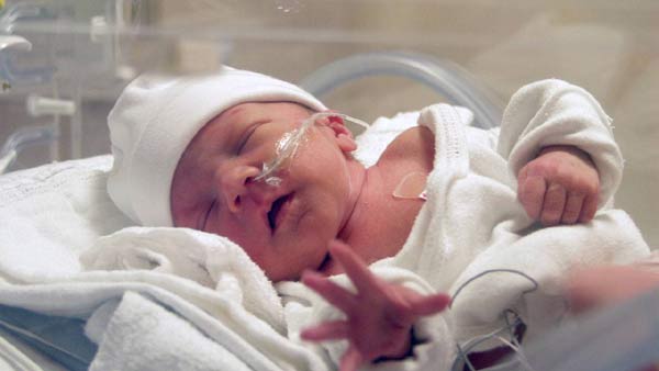 دراسة حديثة تحدد السبب في الولادات المبكرة