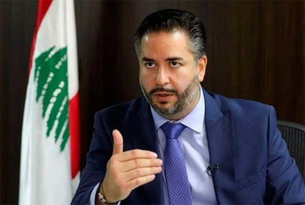 أمين سلام أول موقوف برتبة وزير