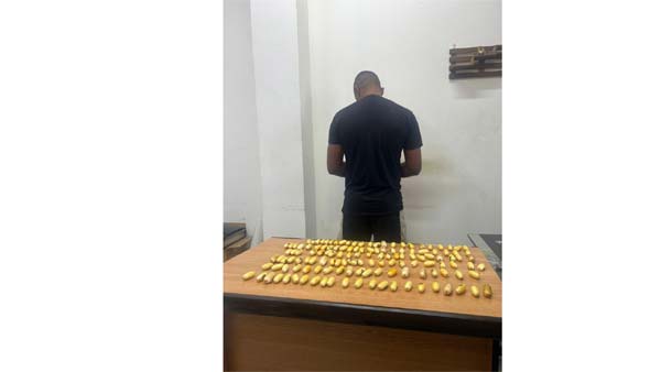توقيف برازيلي حاول تهريب 1,8 كغ كوكايين إلى لبنان عبر ابتلاع كبسولات