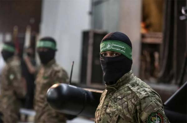 الخشية من تفجير فتنة "بجلباب سني"... تفكيك «حماس لاند» خطوة على طريق نزع سلاح «حزب الله»