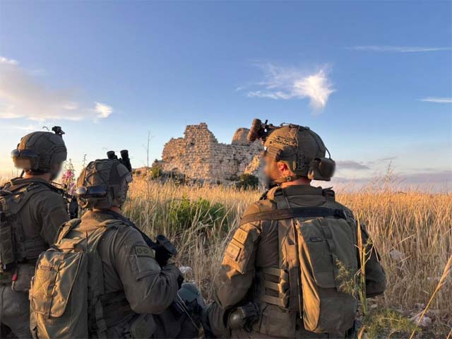 إسرائيل تعلن مقتل جندي وتوسع عملياتها بجنوب لبنان