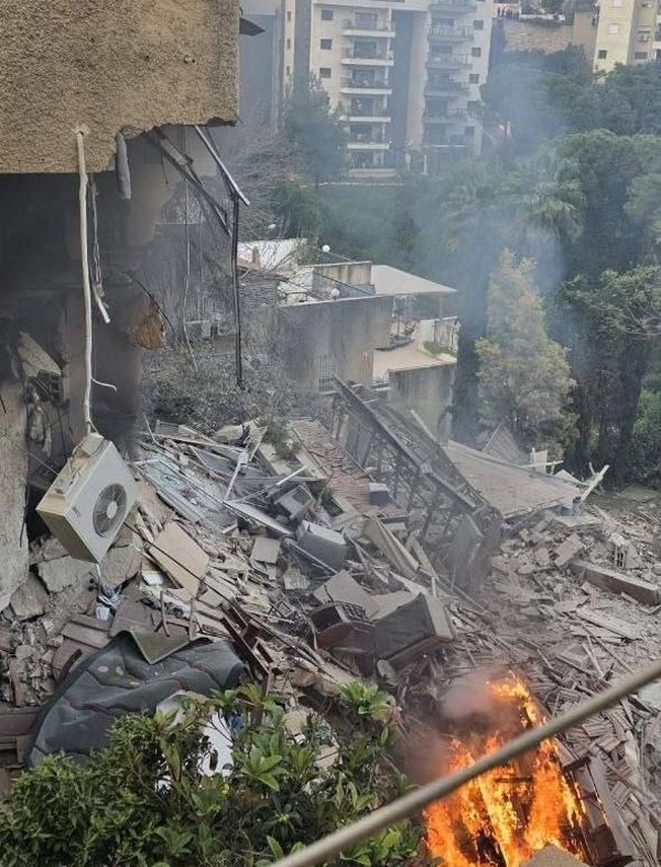 إسرائيل: انتشال الجثث الأربع من تحت أنقاض مبنى دمره صاروخ إيراني