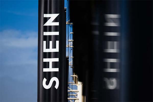 "شي إن" تحظر بيع الدمى الجنسية بعد احتجاجات في فرنسا على مظهرها "الطفولي" 