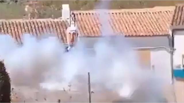  بعد حرق دمية لنتنياهو.. أزمة دبلوماسية حادة بين إسبانيا وإسرائيل