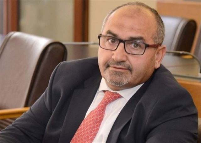 الحشيمي للوزراء السنة: أين دوركم في حماية موقع رئاسة الحكومة كمرجعية دستورية وسياسية؟