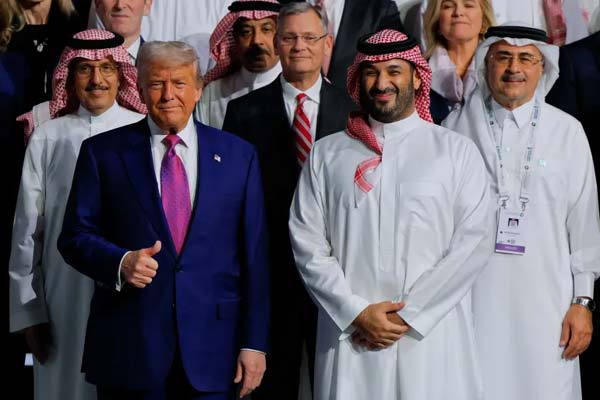 ابن سلمان يعلن توقيع اتفاقيات بأكثر من 300 مليار دولار مع أميركا