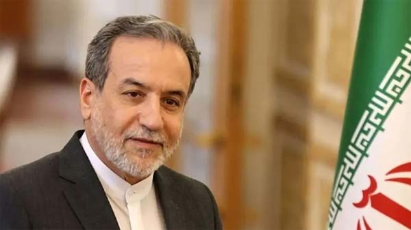 عراقجي محذّرا الولايات المتحدة: إصبع طهران على الزناد