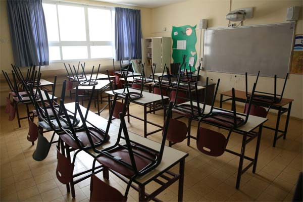 إسرائيل: إلغاء التعليم في المستوطنات والبلدات الحدودية مع لبنان للعام الدراسي المقبل
