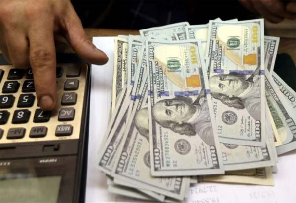 "المالية" تفرض ضريبة أرباح على الخسائر
