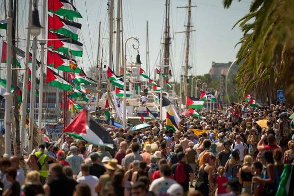 هجوم جديد على أسطول الصمود قبالة تونس 