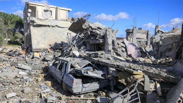 لبنان بين مسارين.. التفاوض السياسي وضغط النار المفتوحة