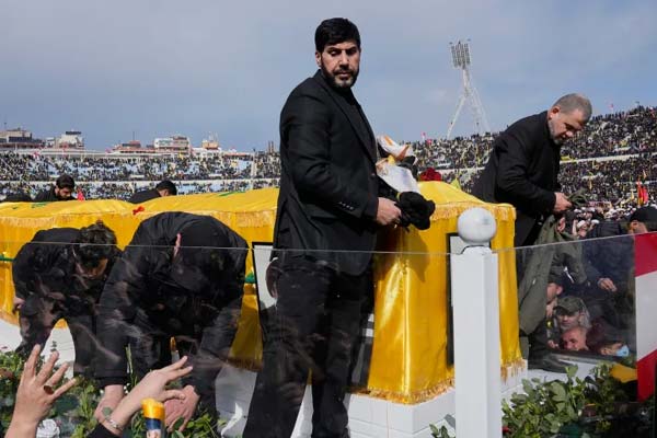 مقتل الحارس الشخصي لحسن نصر الله في ضربة إسرائيلية على إيران