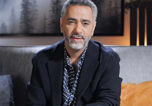 فضل شاكر: المحاكمة العلنية تفرض التأجيل