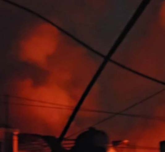 إضراب في عين الحلوة واقفال المدارس في صيدا حدادا على ارواح الشهداء واجتماع موسع لفاعليات المدينة في دار الافتاء