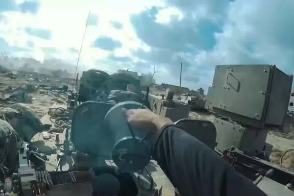  مصادر إسرائيلية تتحدث عن قتال صعب وإجلاء جنود جرحى بخان يونس
