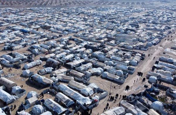 تحرّك لبناني لإعادة المحتجزات من مخيمات قسد يُثير غضب دمشق