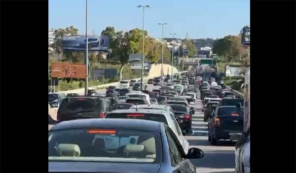 هلع وتوتر في الضاحية الجنوبية وزحمة خانقة بعد  انذار جيش العدو بإخلاء أحياء بكاملها