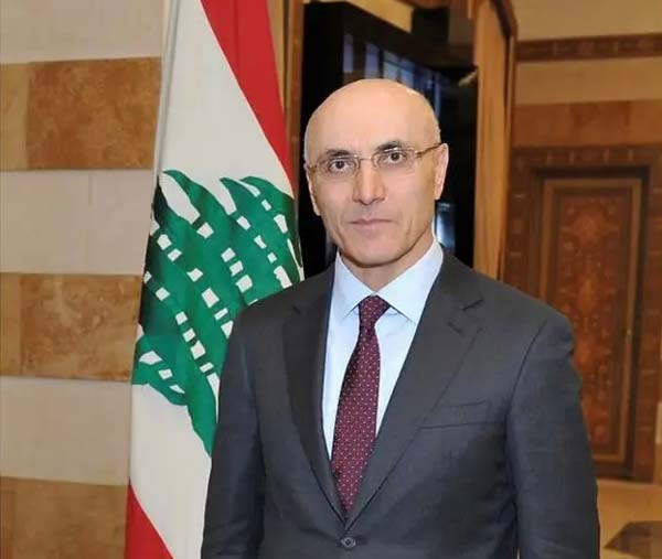 وزير الداخلية أصدر قراراً بمنع تسليم الدراجات الآلية قبل تسجيلها وتزويد المشترين بخوذة