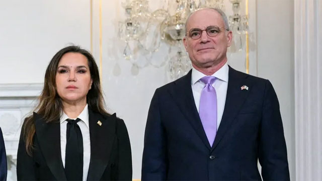 هل صافحت سفيرة لبنان في واشنطن نظيرها الإسرائيلي على هامش المفاوضات؟