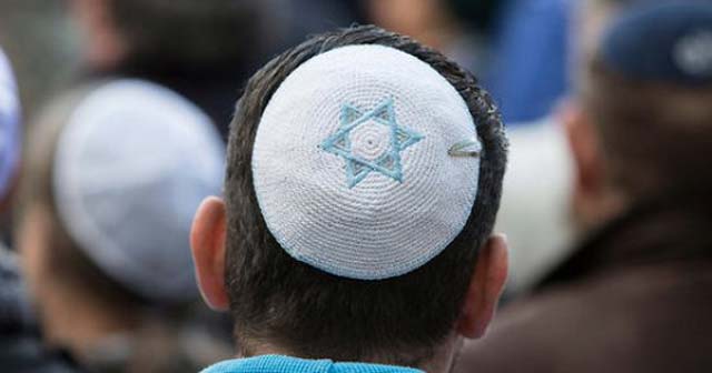 أمة ضالة... مضلة