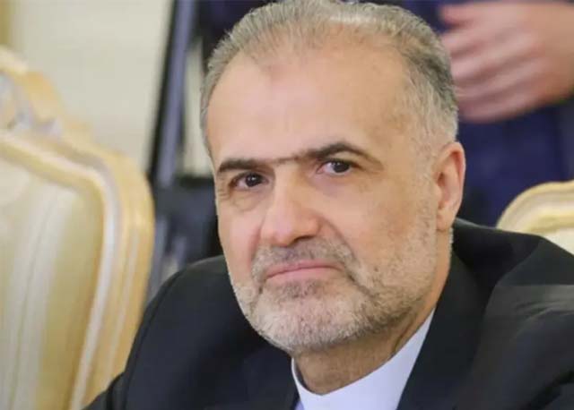 سفير إيران في موسكو: مضيق هرمز سيفتح لكن برسوم عبور